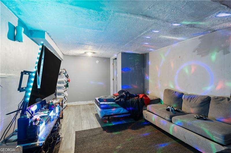 1279 Kenilworth Drive Atlanta - 9