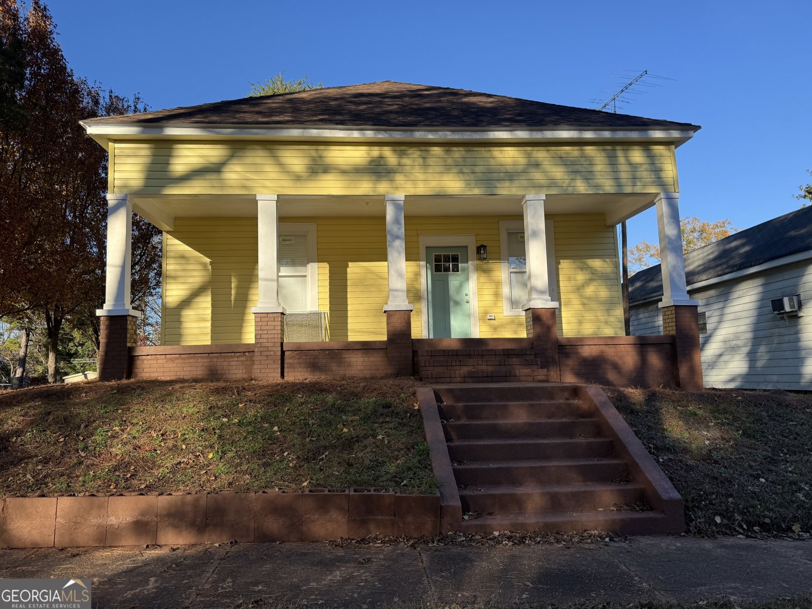 304 4th Street Manchester - 1