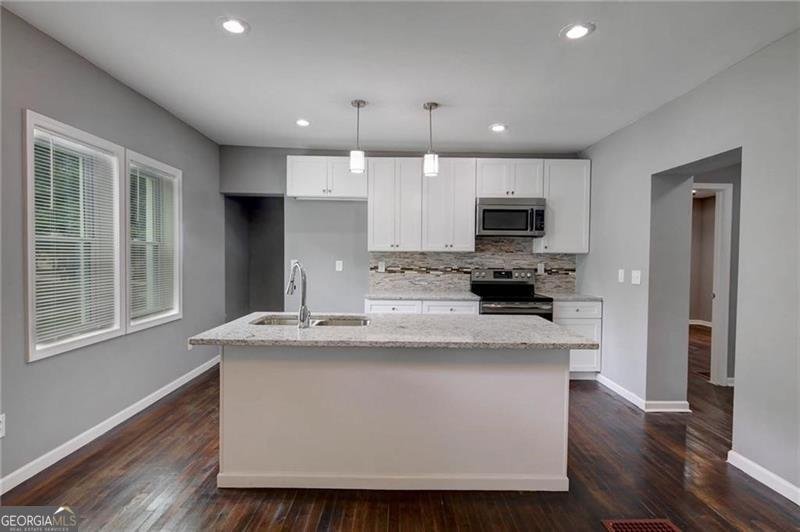 1544 Childress Drive Atlanta - 3