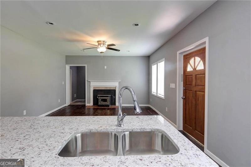 1544 Childress Drive Atlanta - 4