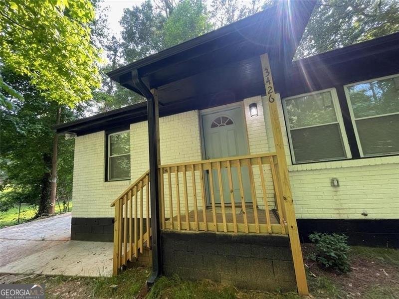 3426 Treadwell Circle Atlanta - 2
