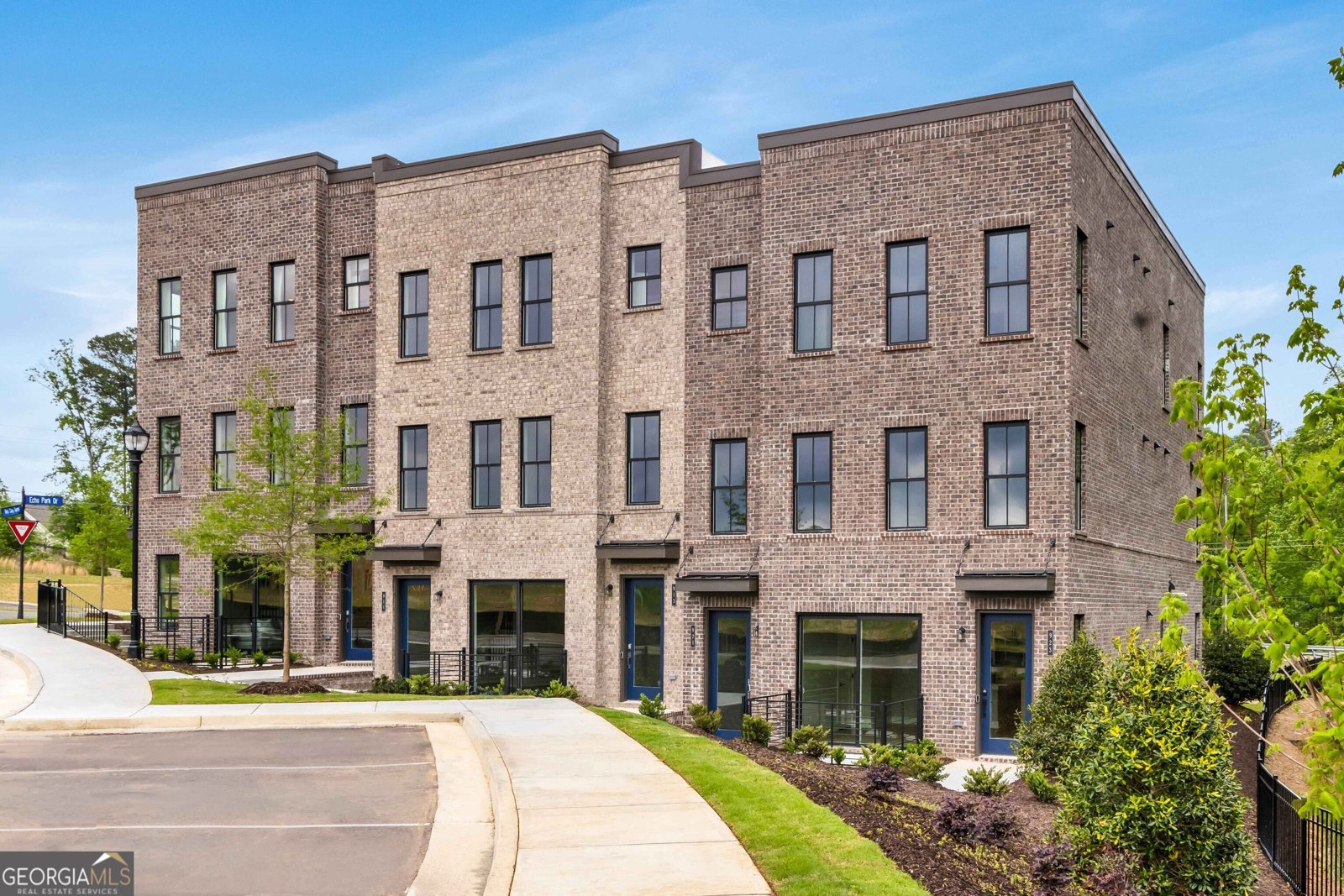 913 Echo Park Drive Suwanee - 1
