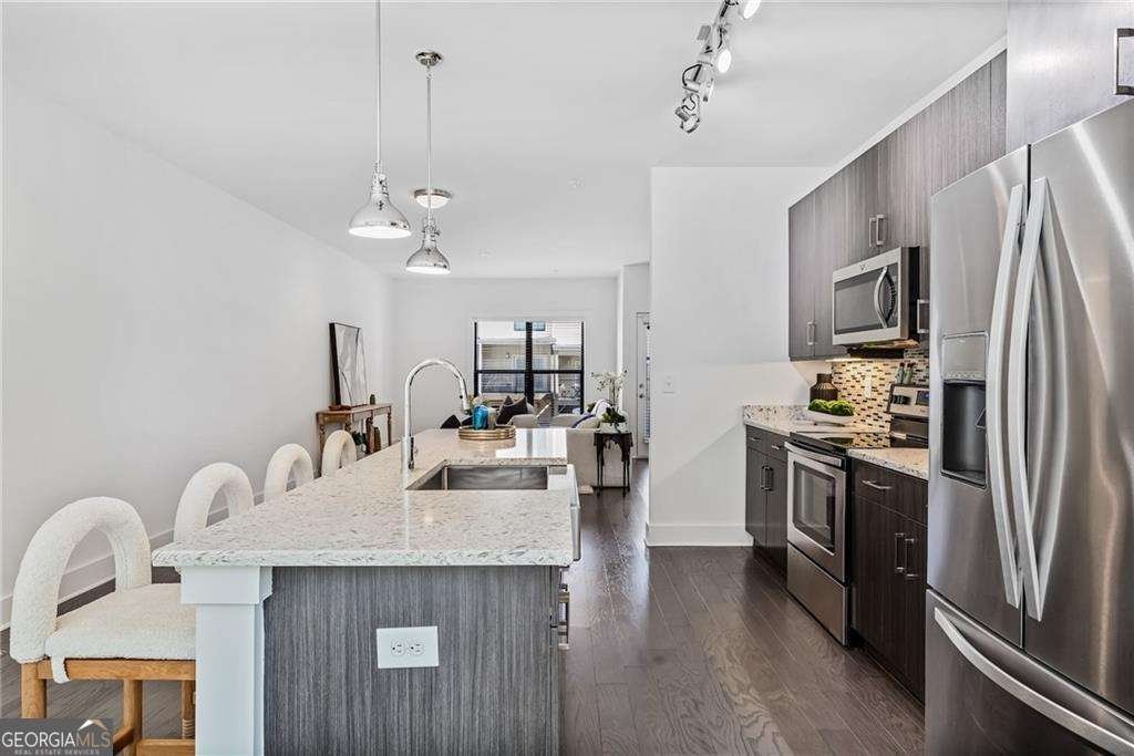 966 Moda Drive Atlanta - 11