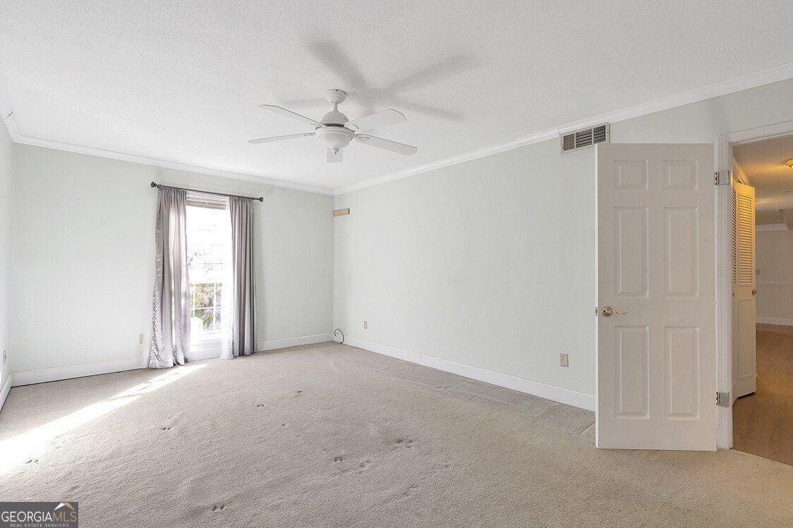 6851 Roswell Road Atlanta - 27