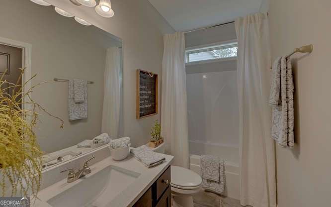 1721 Cobblefield Circle Dacula - 16