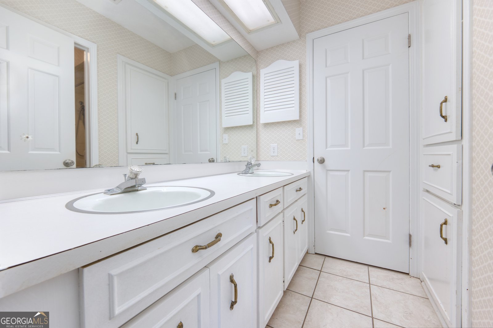 7140 Leighton Road Columbus - 48