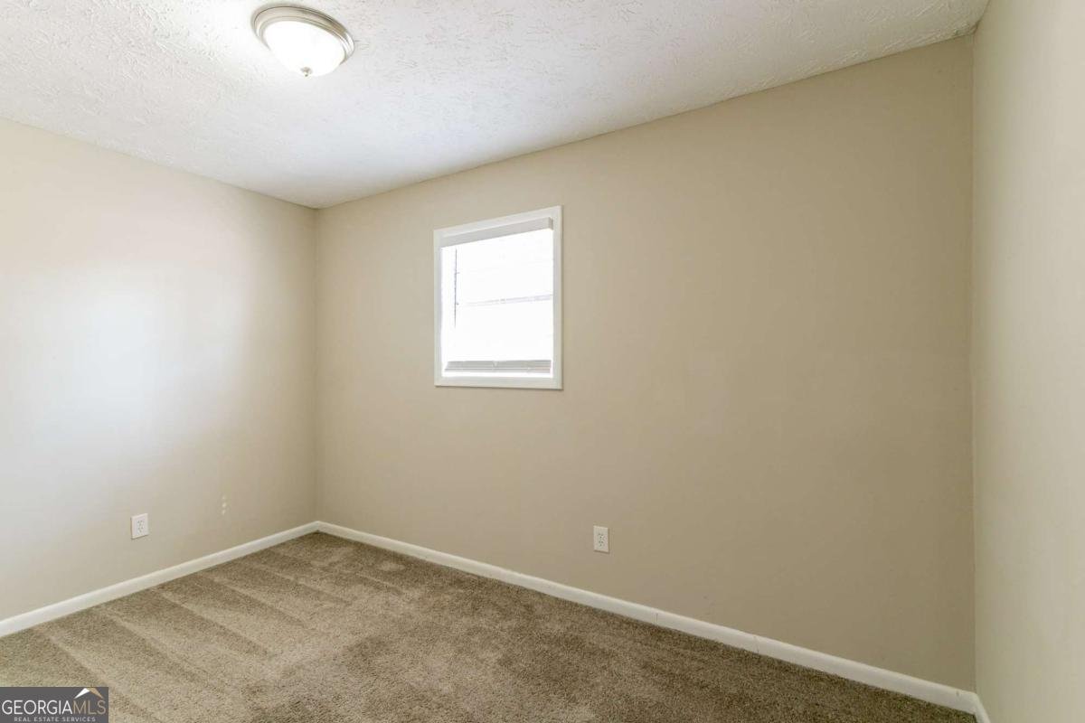 8775 Lee Road Lithia Springs - 12