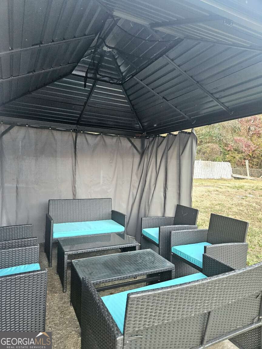 1393 Bolton Road Atlanta - 9
