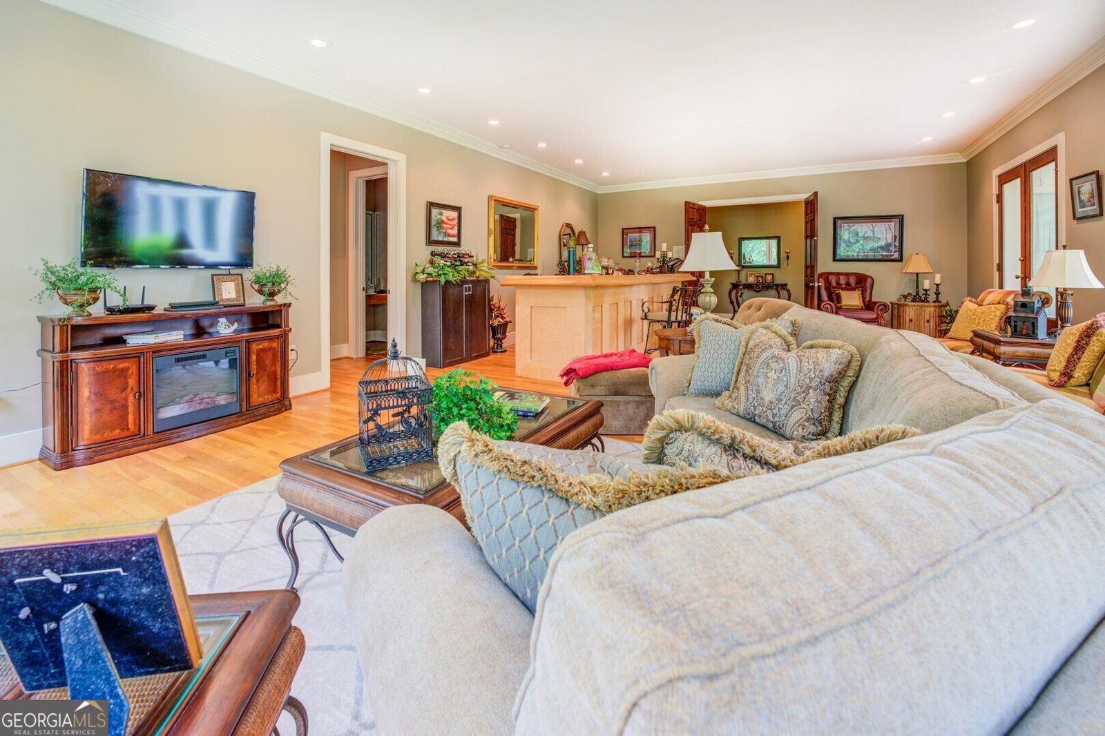 890 Ellis Road Monticello - 48