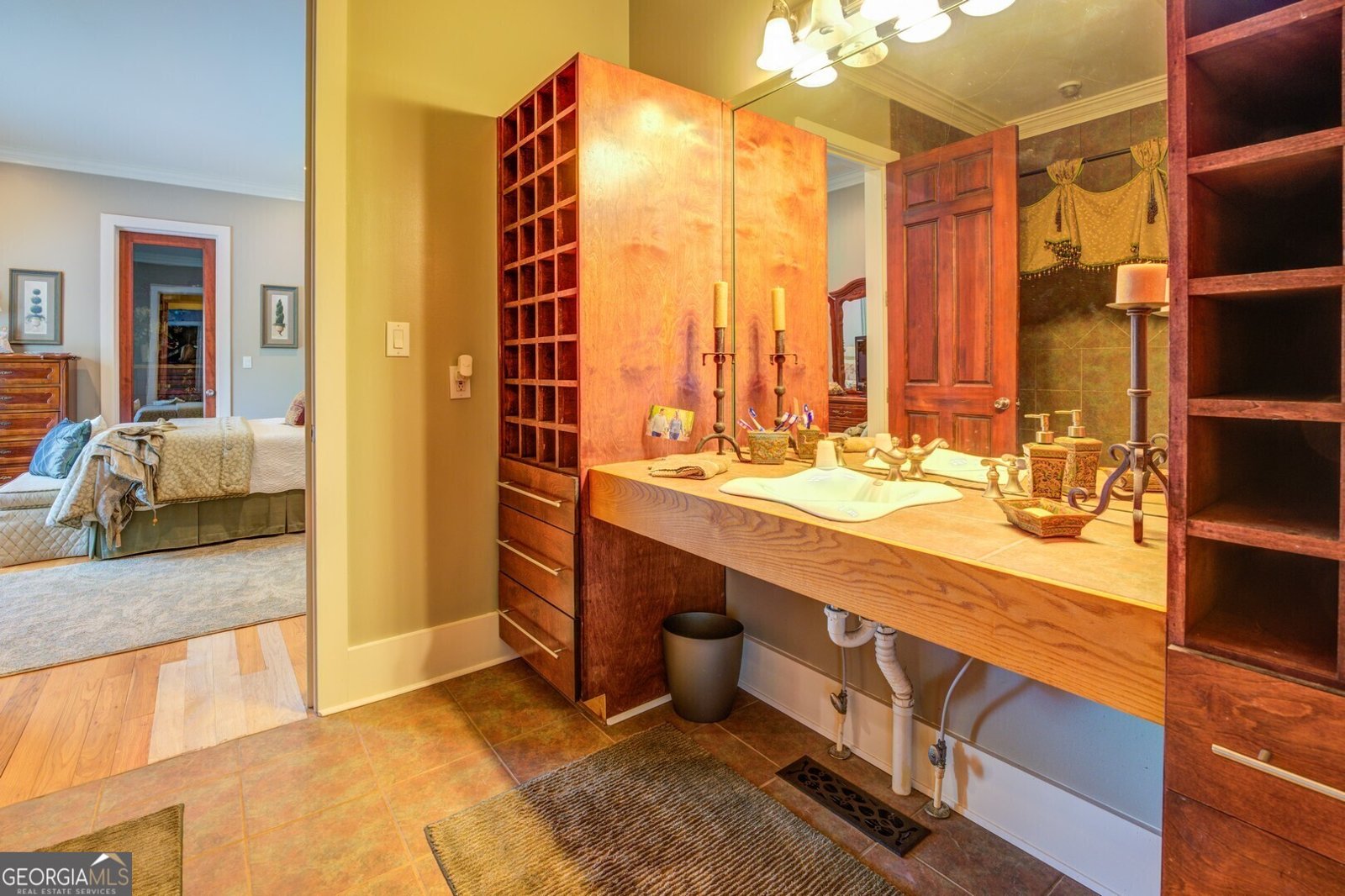 890 Ellis Road Monticello - 54