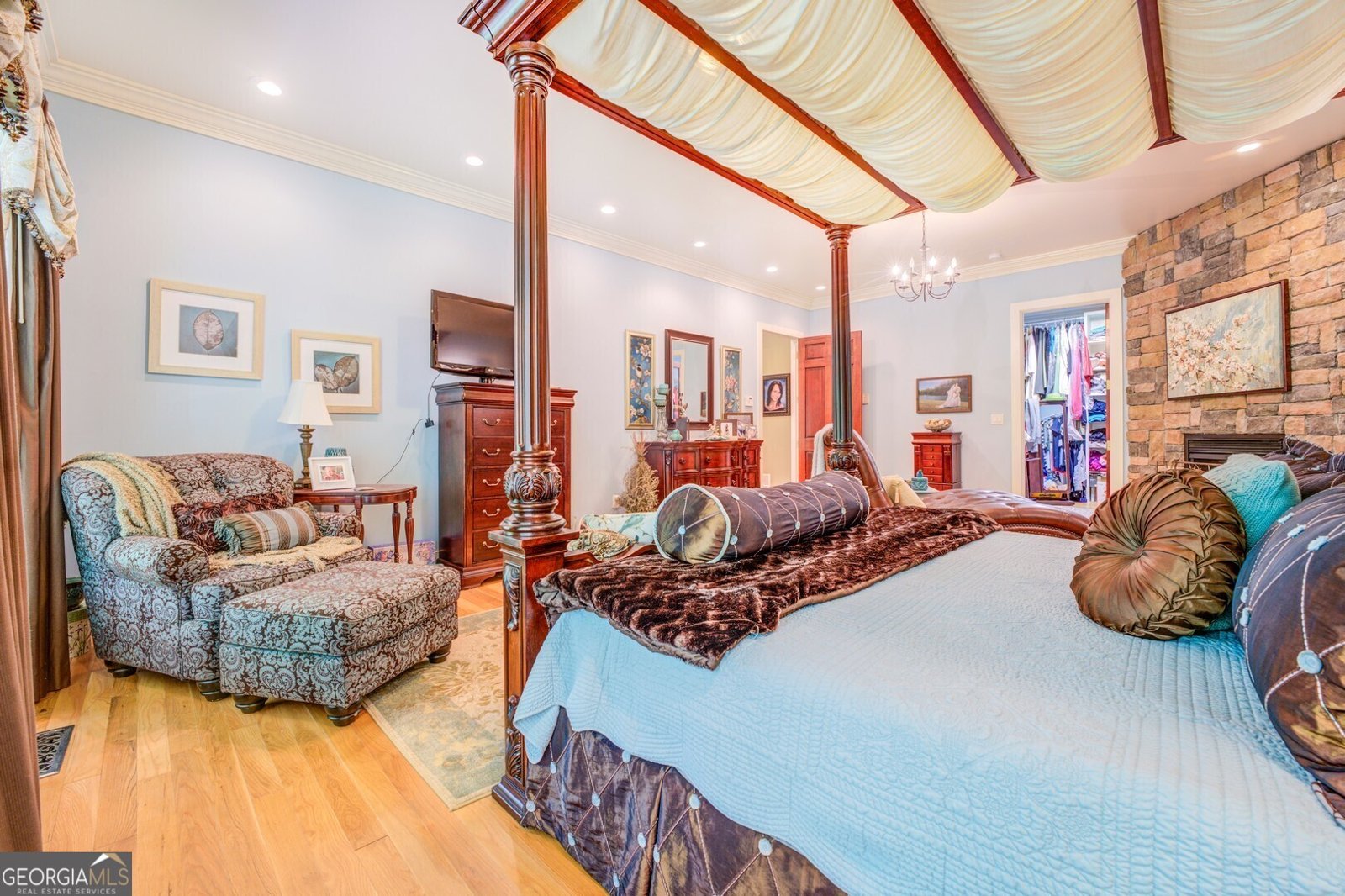 890 Ellis Road Monticello - 60
