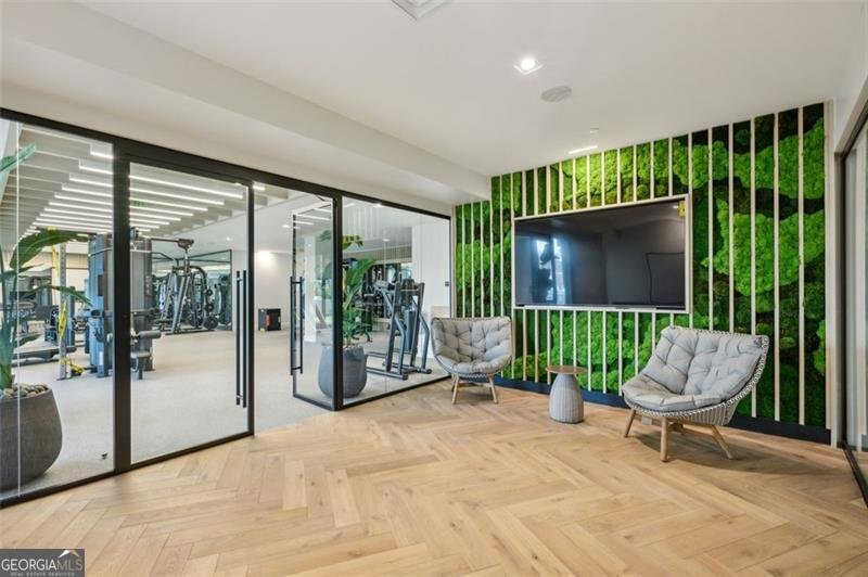 2425 Peachtree Road Atlanta - 31