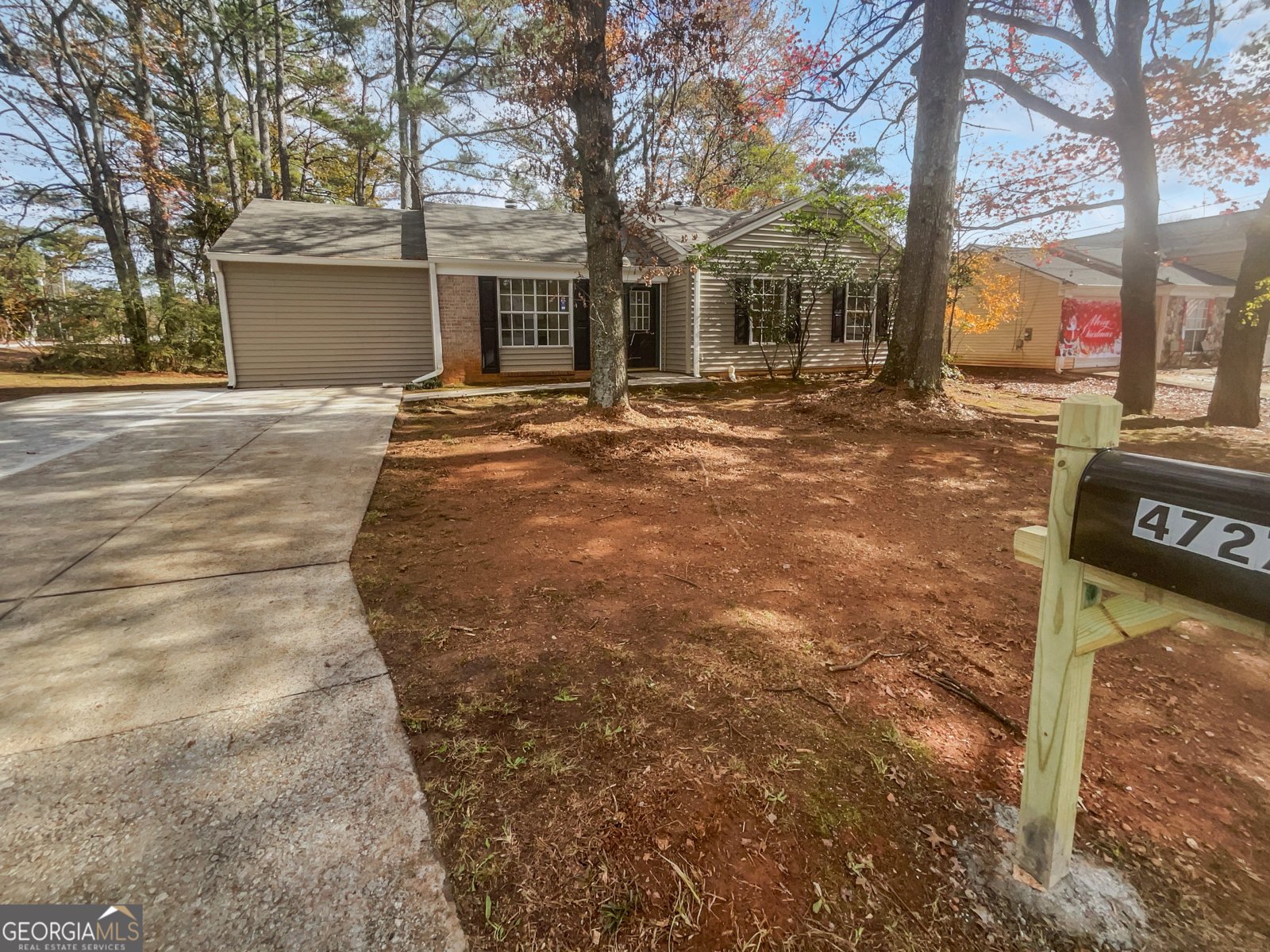 4727 Garden Hills Drive Stone Mountain - 1