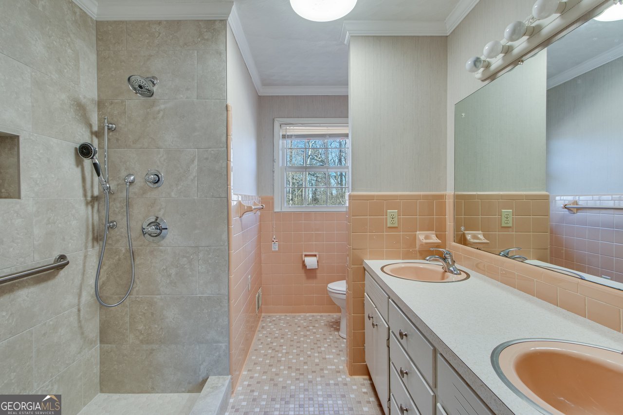 4118 Mountain View Road Oakwood - 46