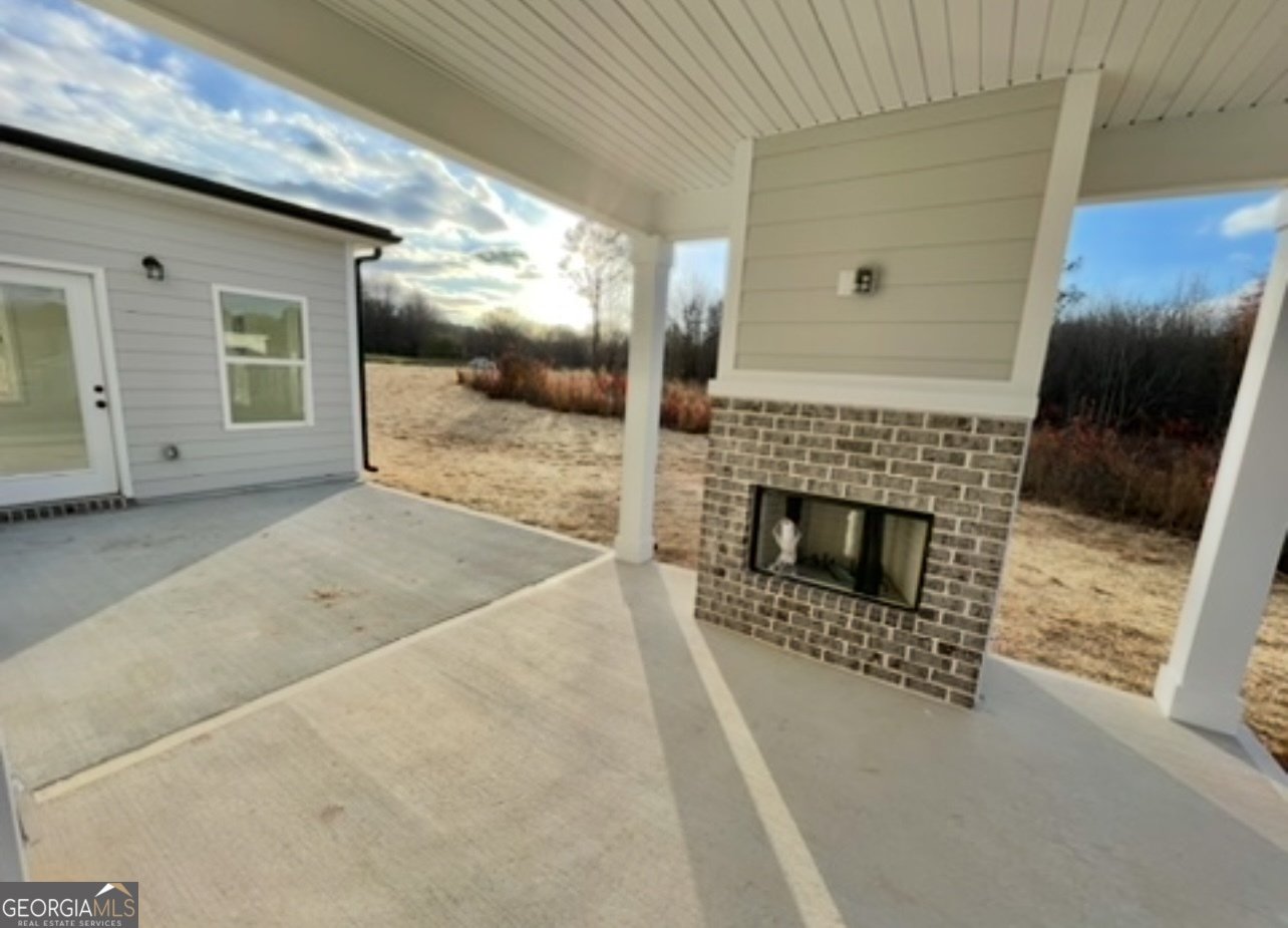 1215 WHITE OAK WAY Griffin - 60