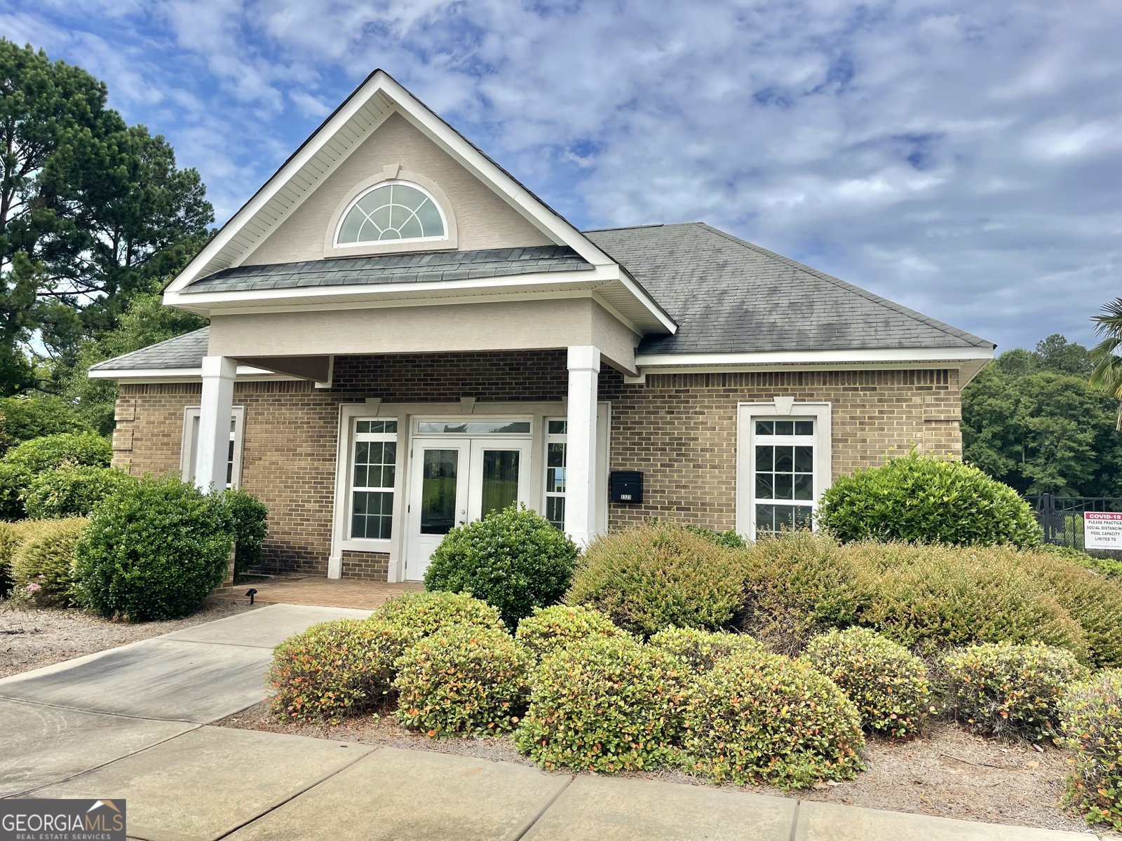 1215 WHITE OAK WAY Griffin - 68