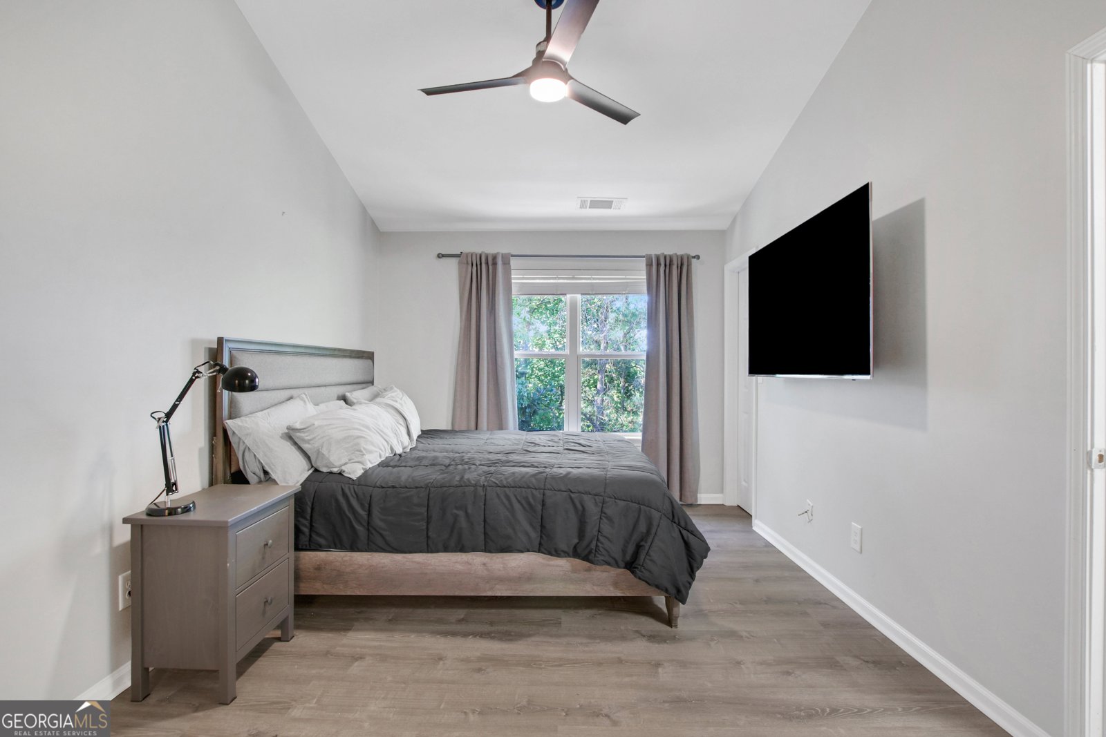 1081 Liberty Parkway Atlanta - 18