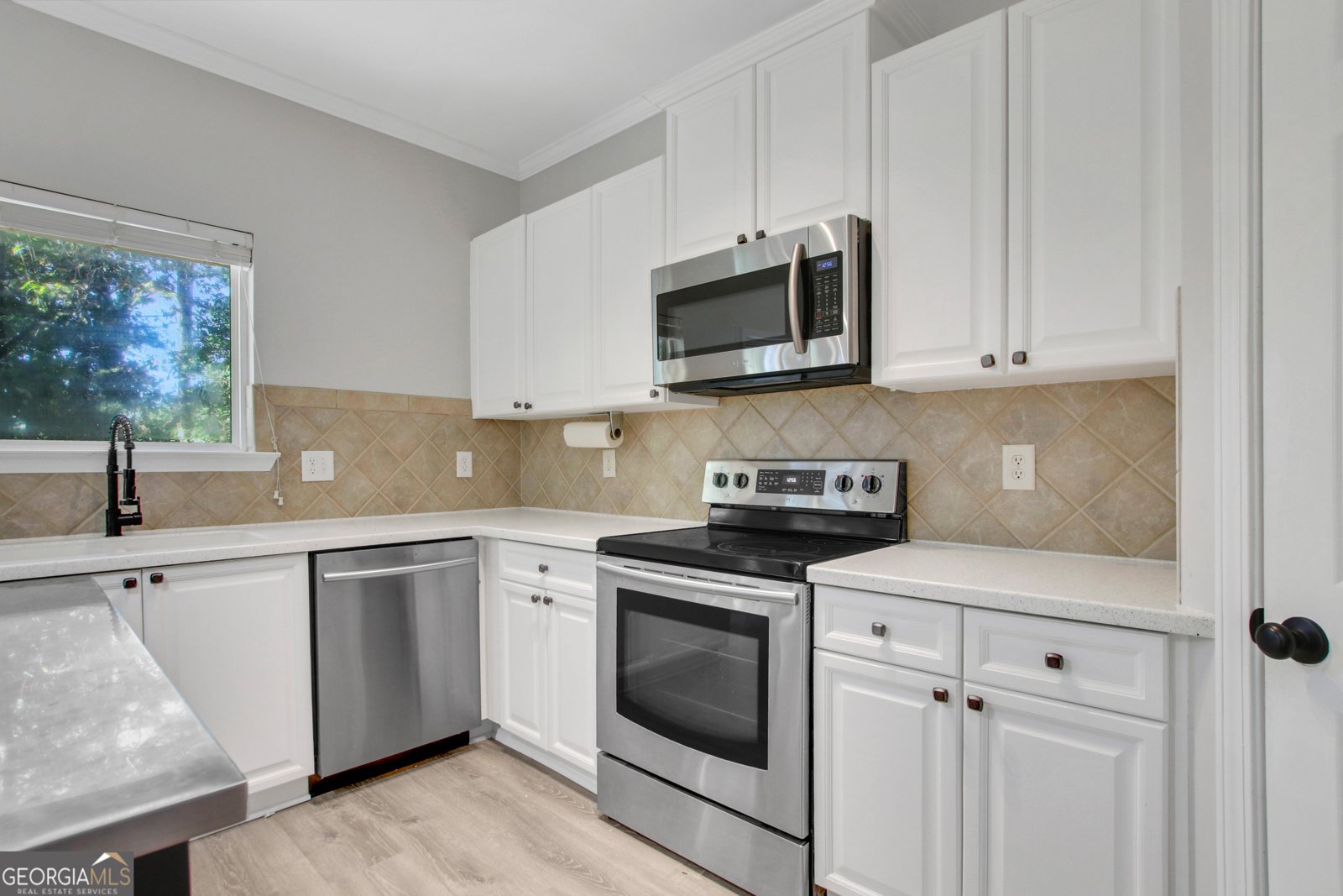 1081 Liberty Parkway Atlanta - 8