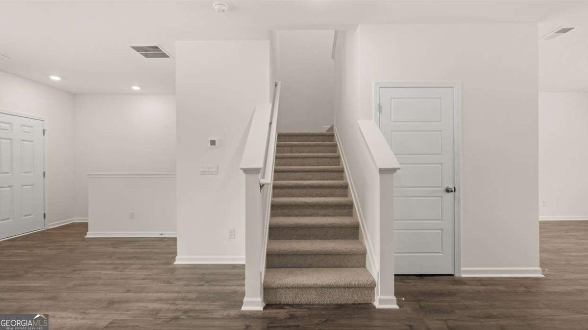 979 Cades Walk Lawrenceville - 21