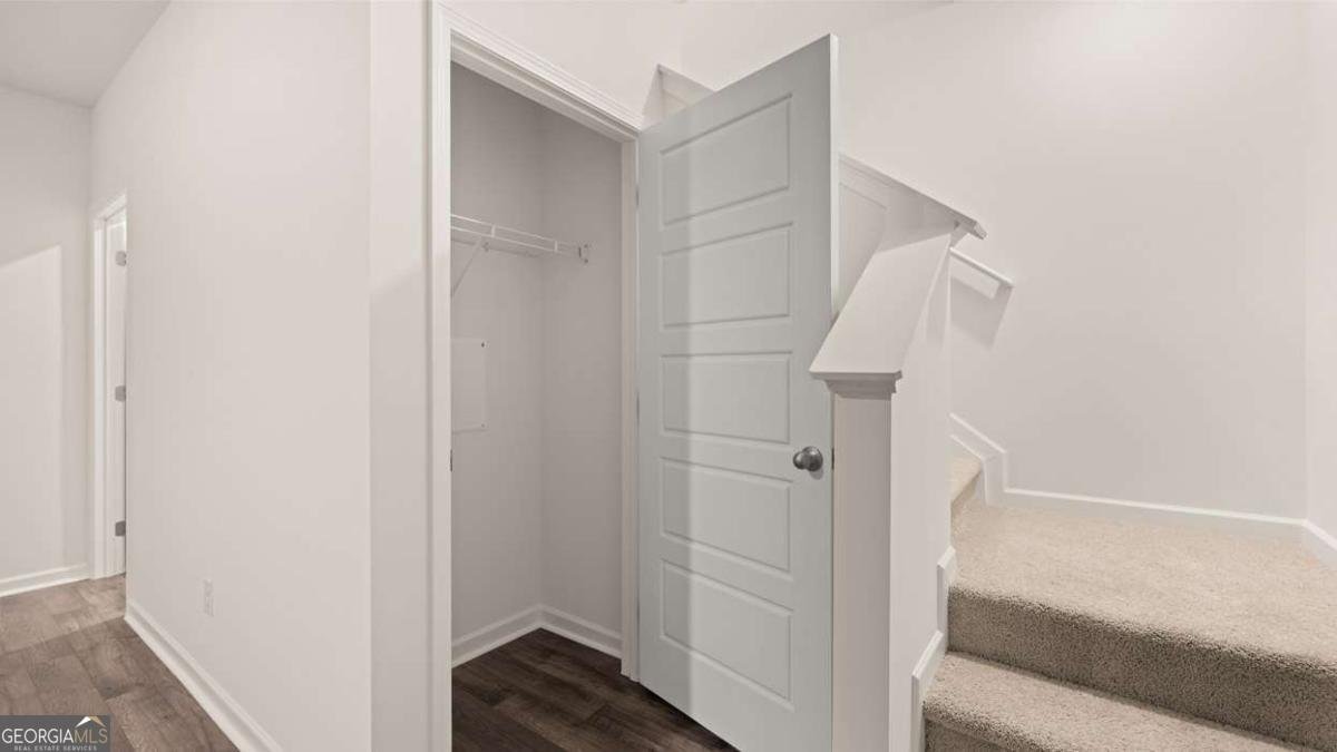 979 Cades Walk Lawrenceville - 41