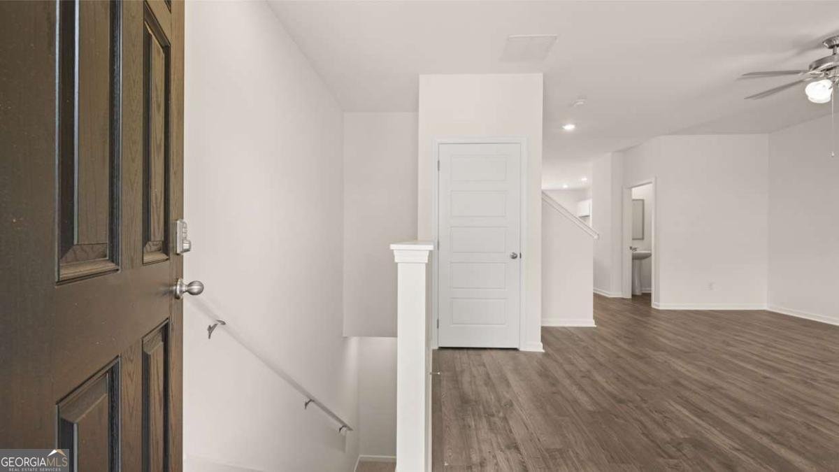 979 Cades Walk Lawrenceville - 5