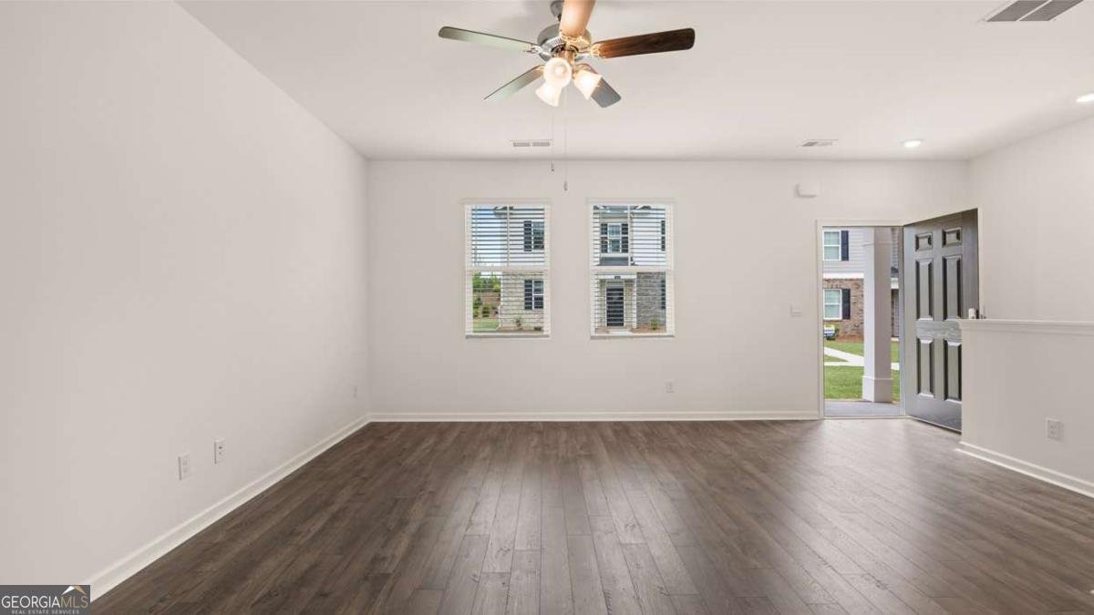979 Cades Walk Lawrenceville - 7
