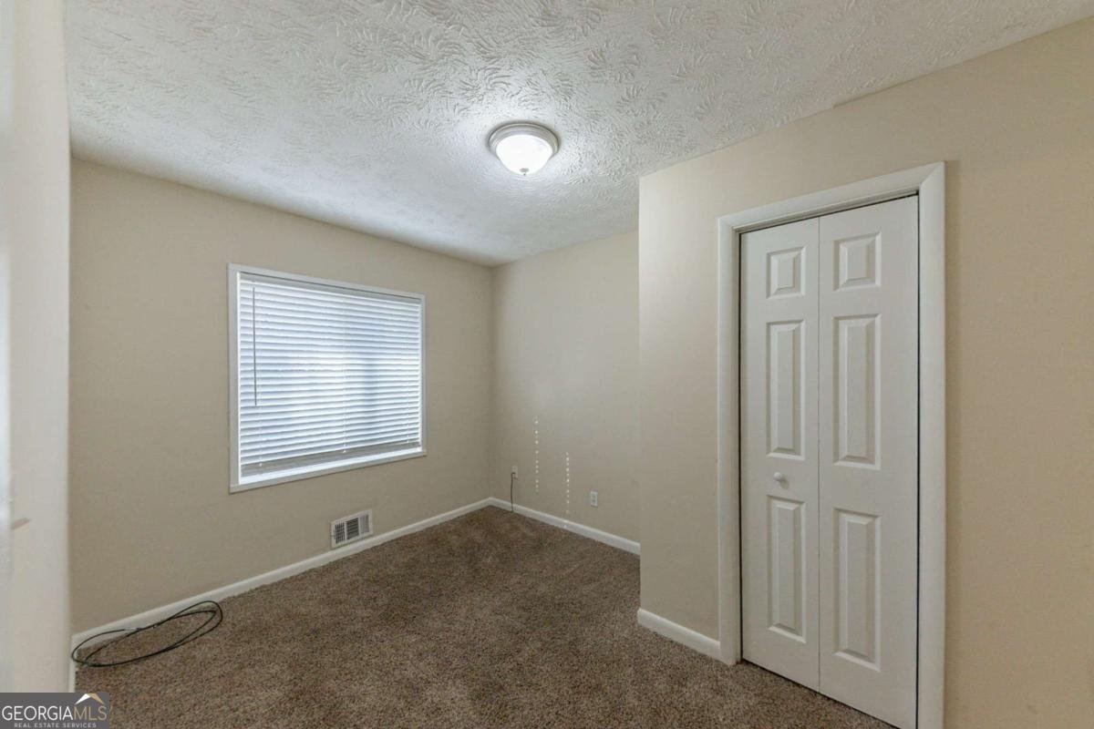 1852 Shamrock Drive Decatur - 10