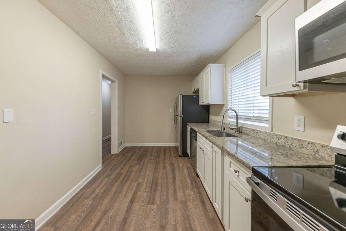 1852 Shamrock Drive Decatur - 7