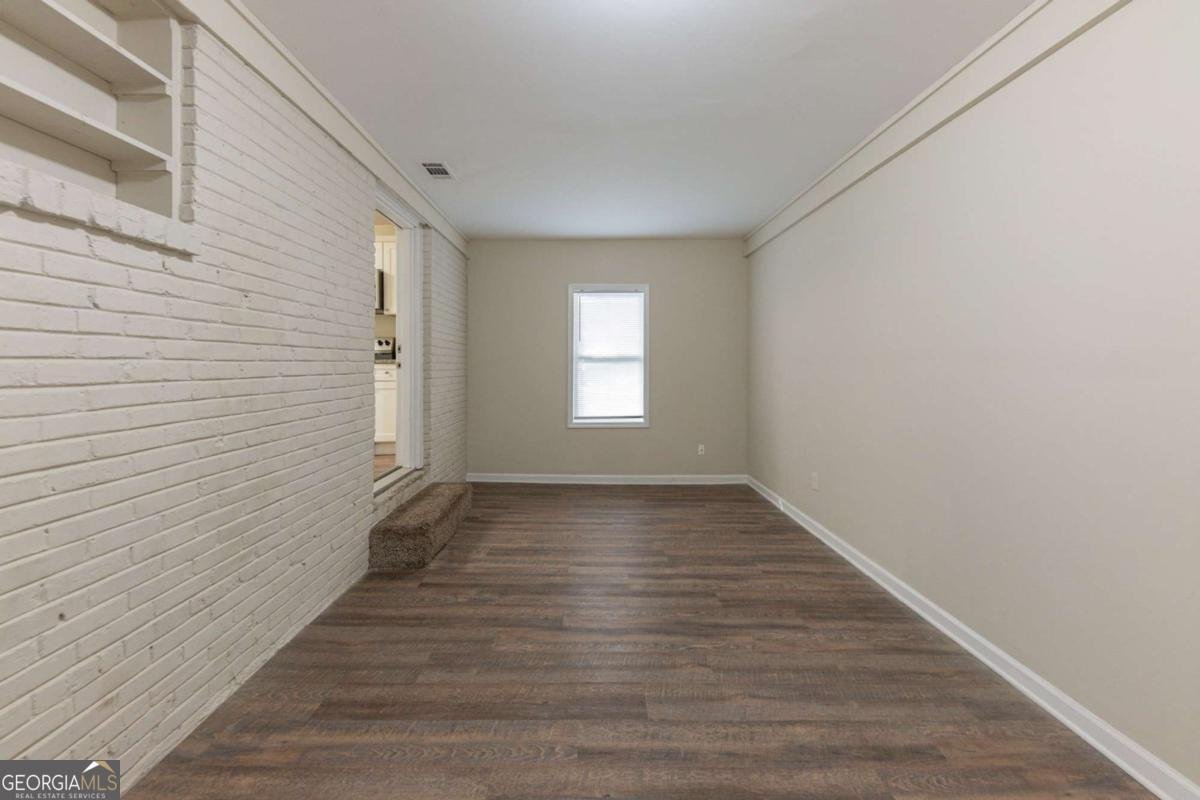 1852 Shamrock Drive Decatur - 9