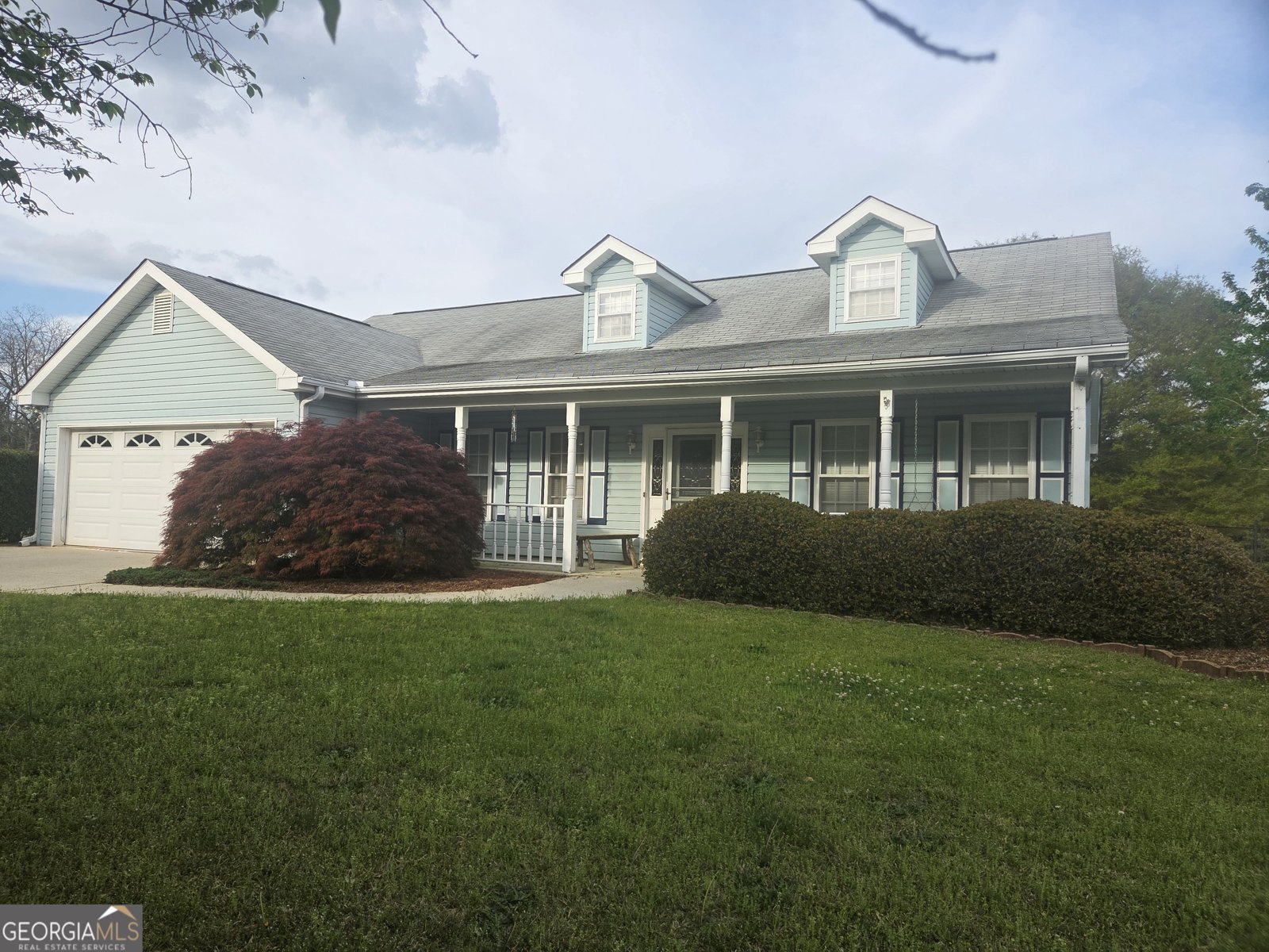 3825 GREEN Avenue Loganville - 1