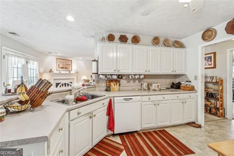3825 GREEN Avenue Loganville - 12