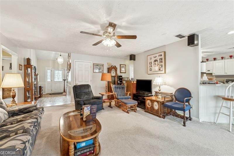 3825 GREEN Avenue Loganville - 6