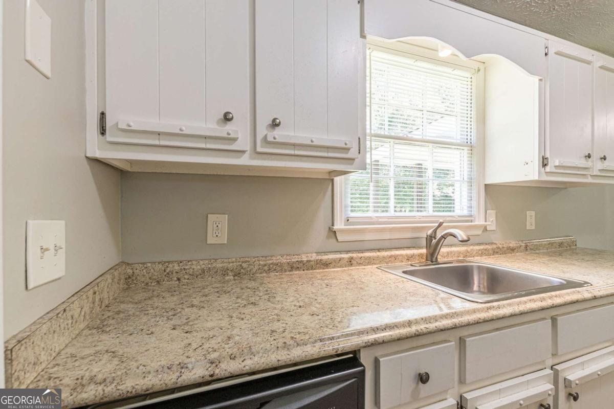 6226 Pine Lane Douglasville - 25