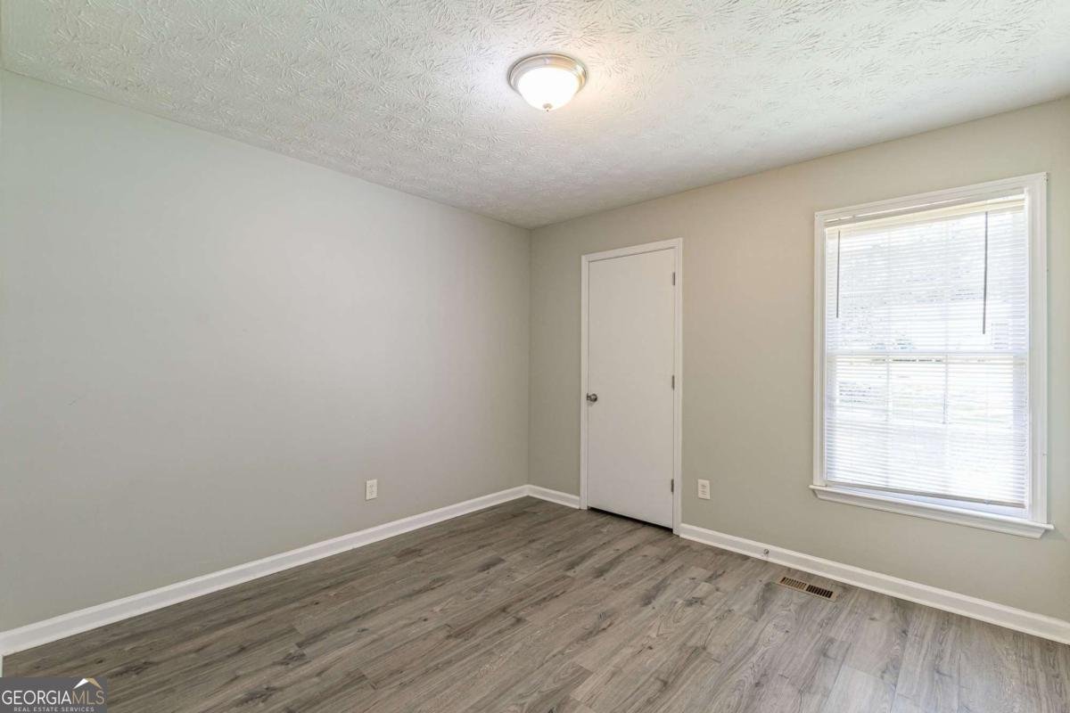 6226 Pine Lane Douglasville - 39