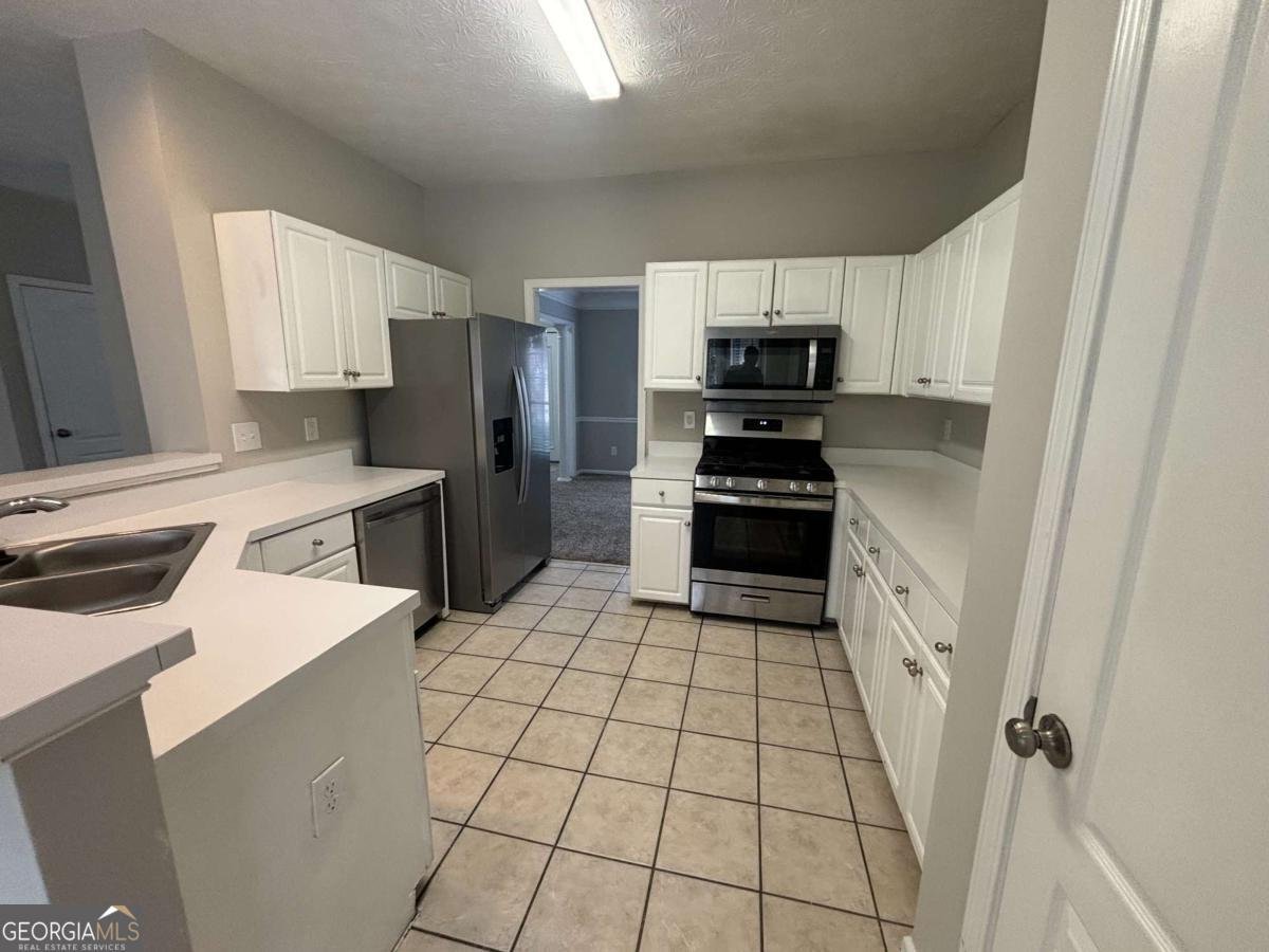6968 Sandtown Lane Stone Mountain - 6