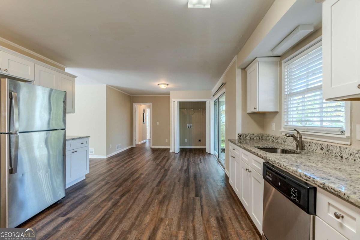 2126 River Road Ellenwood - 11