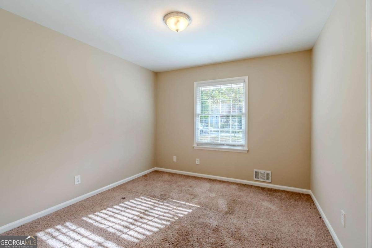 2126 River Road Ellenwood - 14