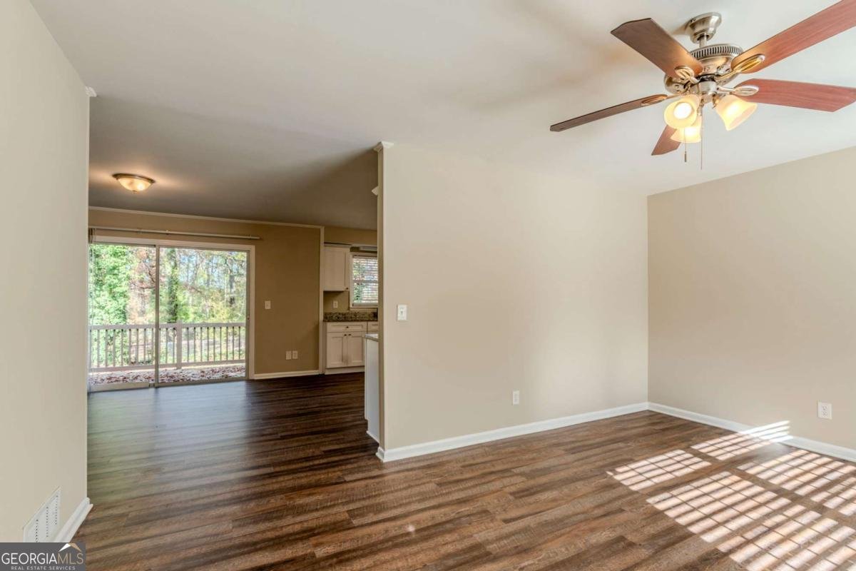 2126 River Road Ellenwood - 7