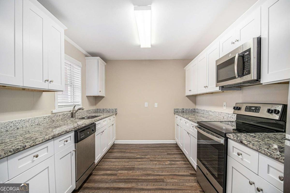 2496 Montezuma Circle Ellenwood - 7