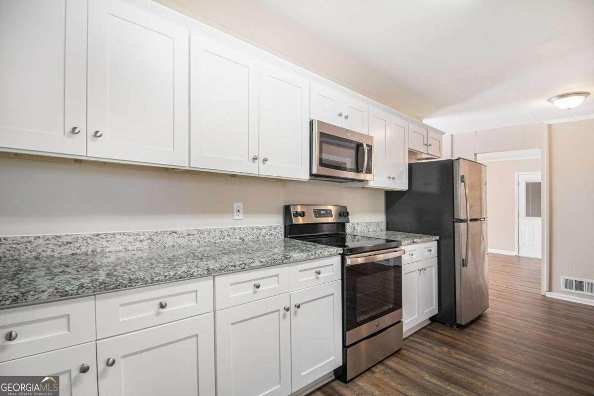 2496 Montezuma Circle Ellenwood - 8