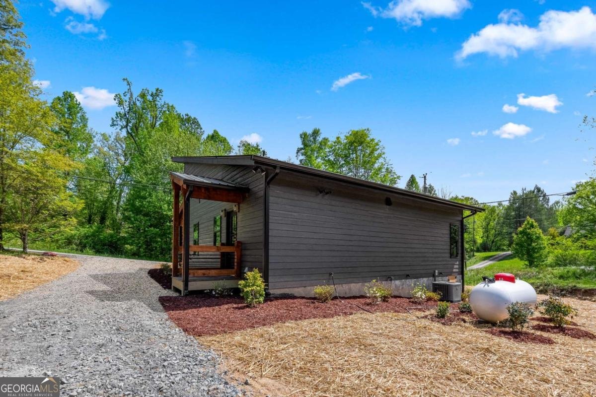 168 Ewing Street Blue Ridge - 13