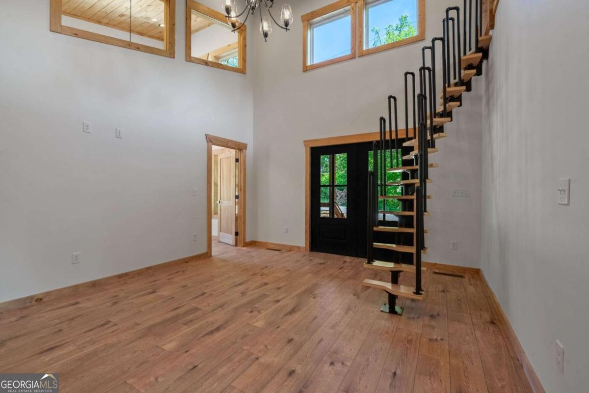 168 Ewing Street Blue Ridge - 19