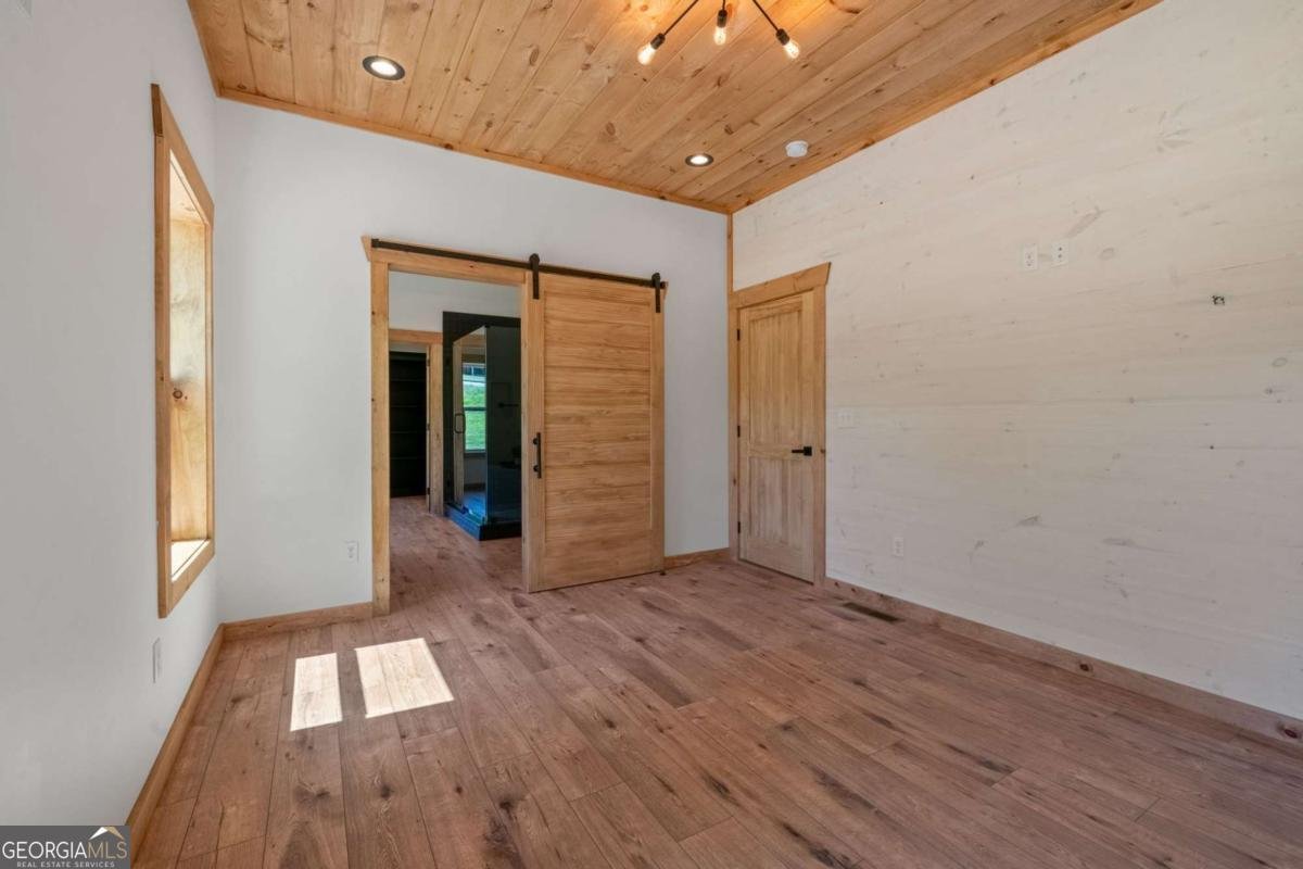 168 Ewing Street Blue Ridge - 22