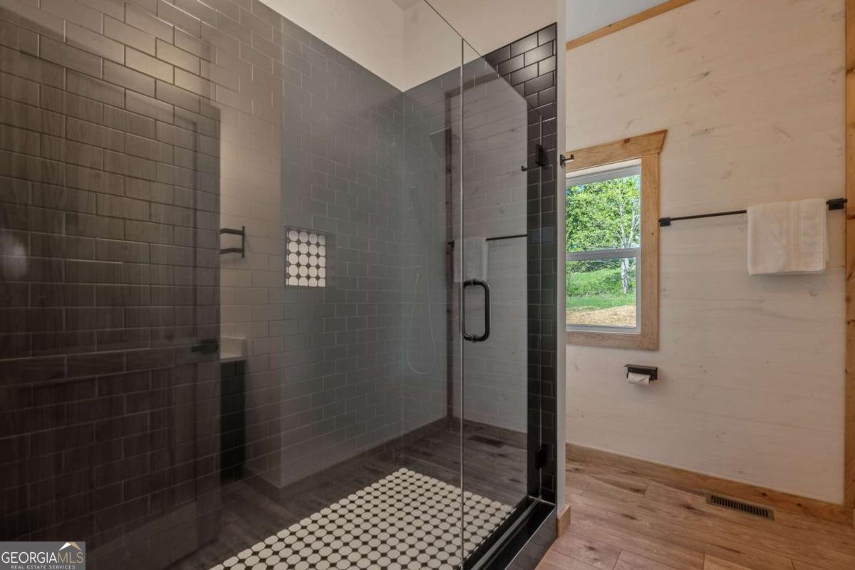168 Ewing Street Blue Ridge - 31