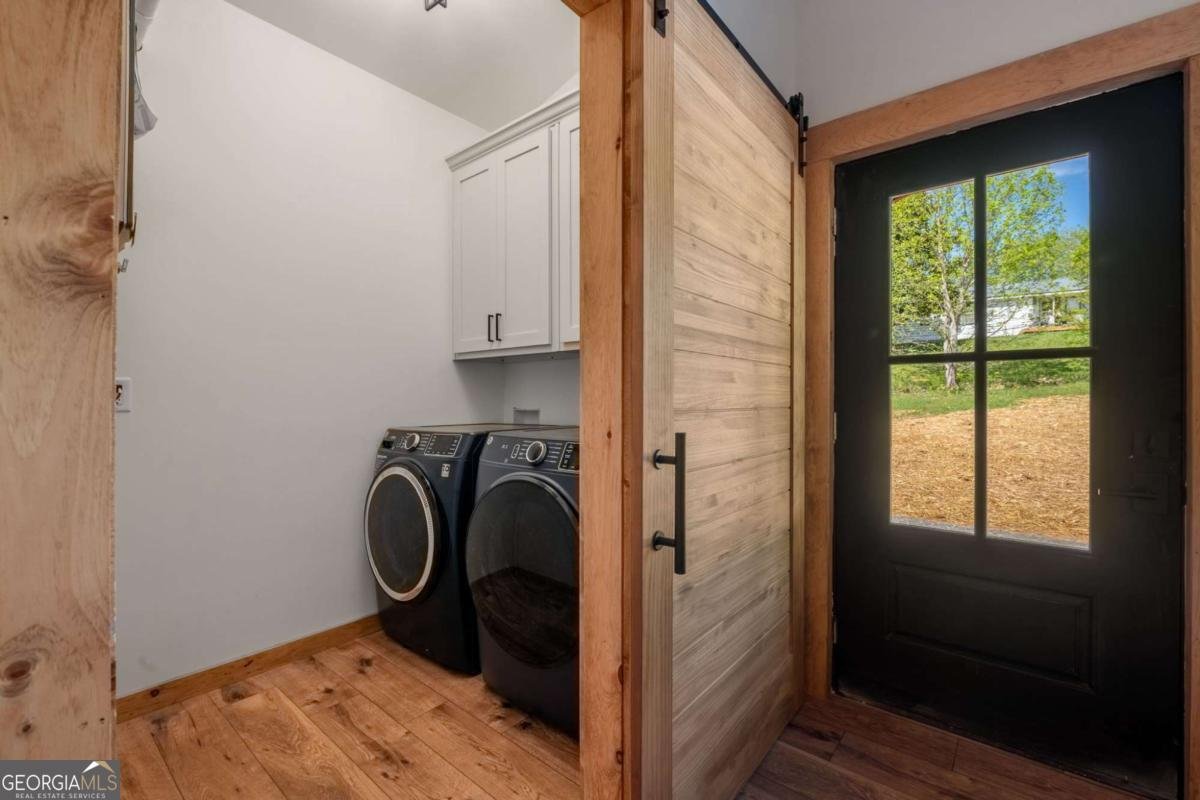 168 Ewing Street Blue Ridge - 44