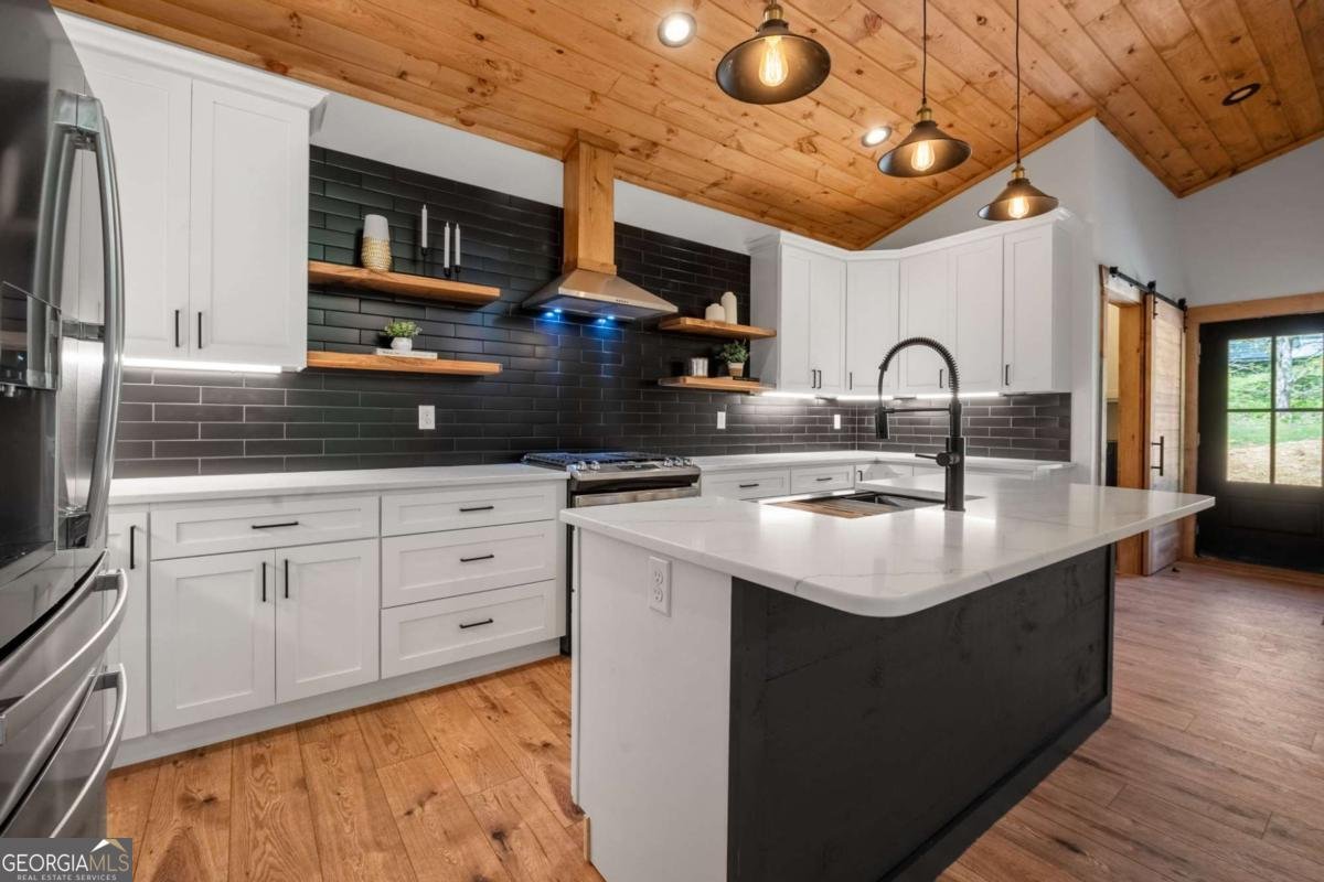 168 Ewing Street Blue Ridge - 9