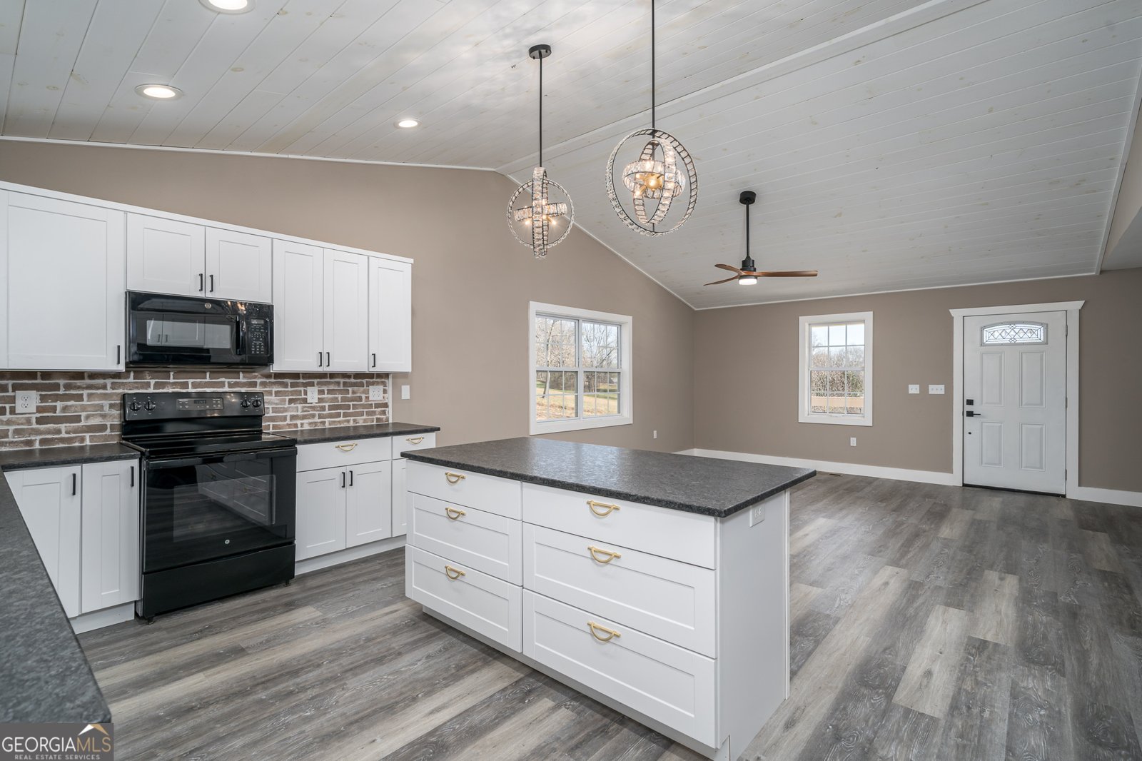 2865 Ada Street Blue Ridge - 13