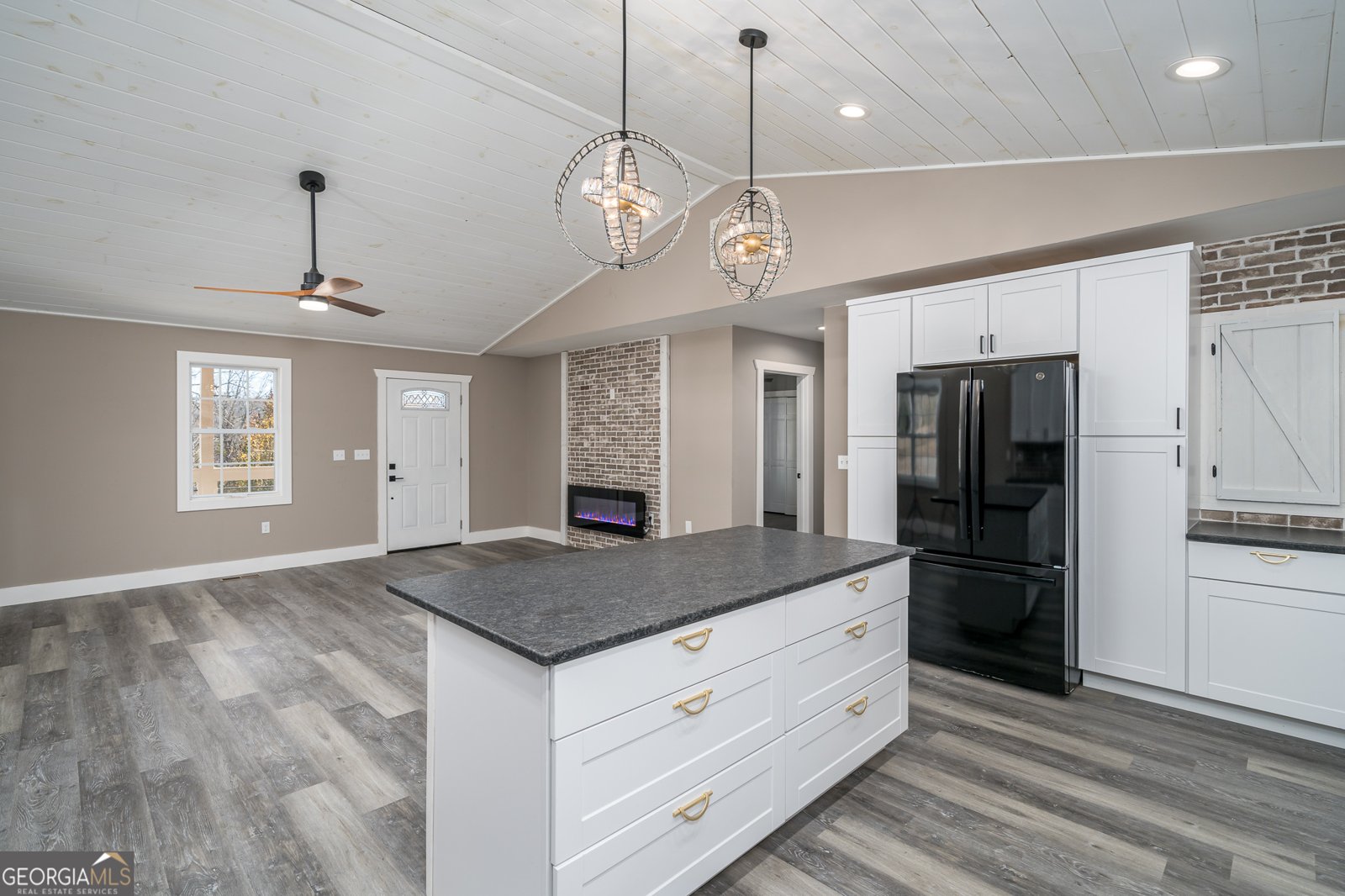2865 Ada Street Blue Ridge - 14