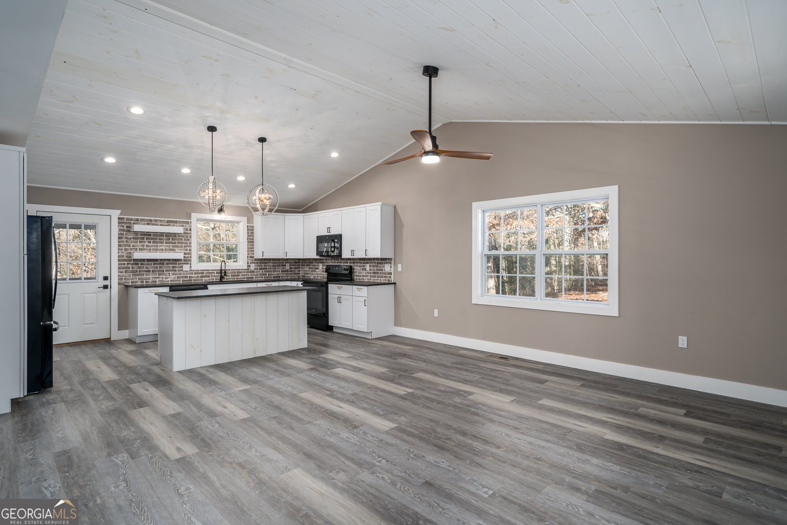 2865 Ada Street Blue Ridge - 6