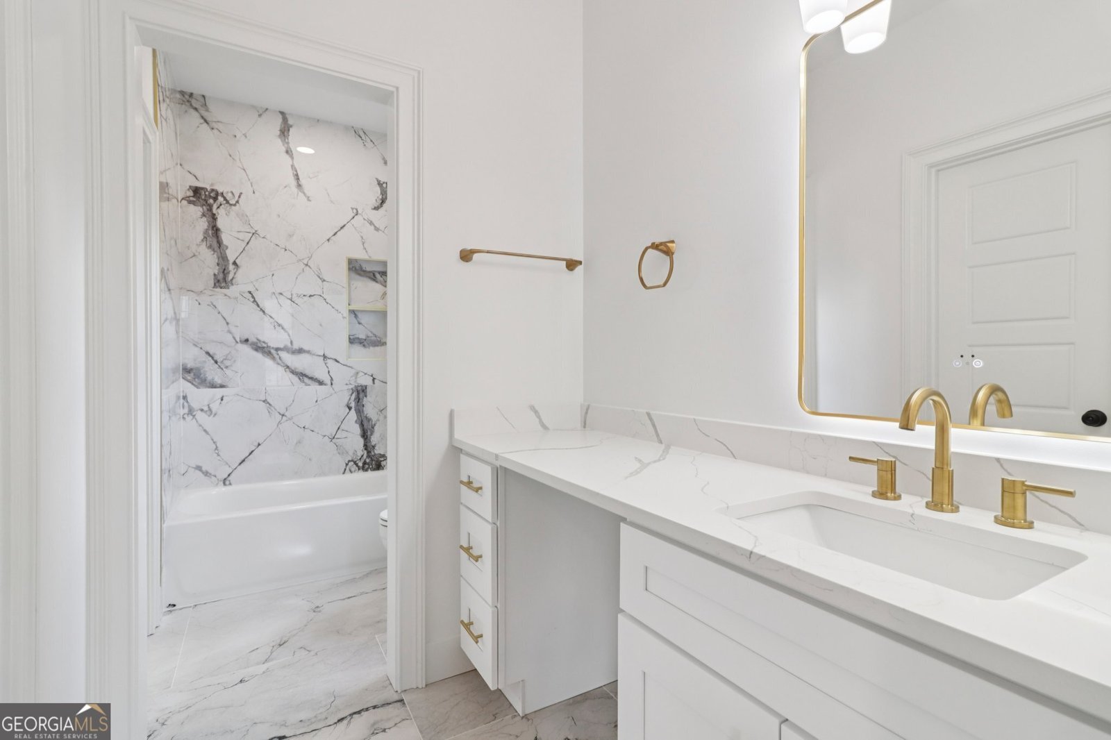 1937 Pucketts Drive Lilburn - 54